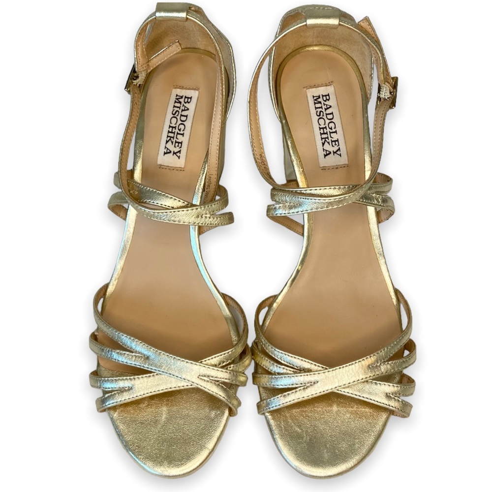 Badgley Mischka gold champagne chrome strappy Round Toe Prom block heels sz 7.5